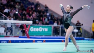 sr sfe01808 copia simone ferraro ph